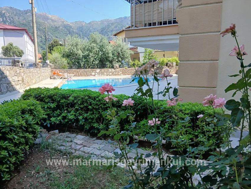 Marmaris İçmeler Mah. Satılık 2+1 Daire - 115 m²