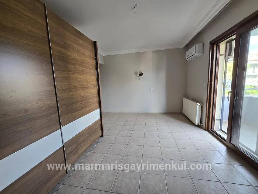 Marmaris Çıldır Mah. Kiralık 3+1 Daire - 160 m²