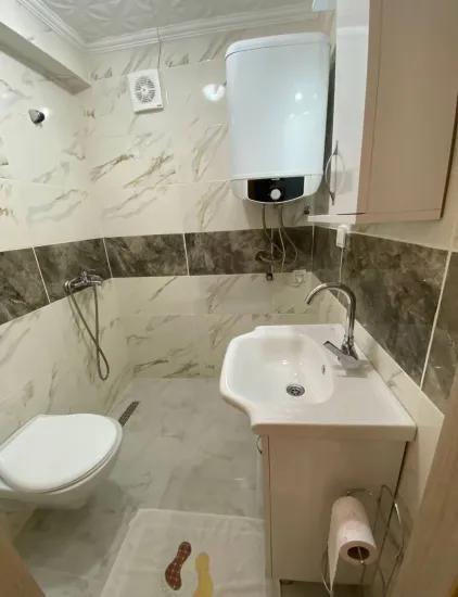 Çıldır Mahallesi Sahile 20 M Mesafede 1+1 Eşyalı Kiralık Giriş Katı Daire