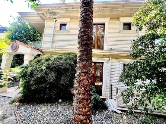 Satılık 4+2 Villa – 970 m² Arsa Payı – Armutalan