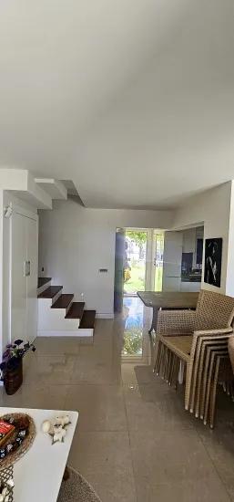 Marmaris İçmeler Denize Sıfır Dubleks Müstakil Eşyalı Satılık 3+1