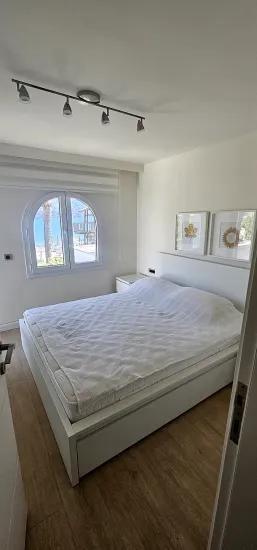 Marmaris İçmeler Denize Sıfır Dubleks Müstakil Eşyalı Satılık 3+1