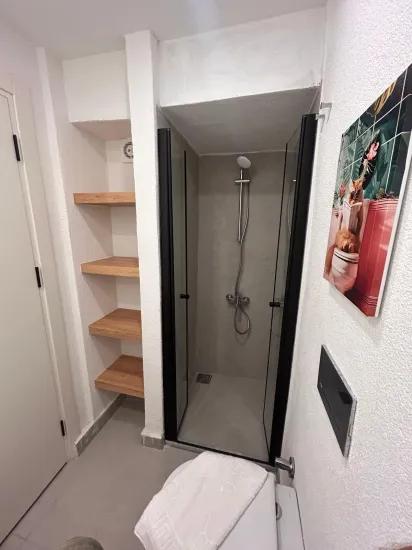 Marmaris Çıldır’da Denize 30 m Sıfır Lüks Bahçeli Eşyalı Kiralık 2+1