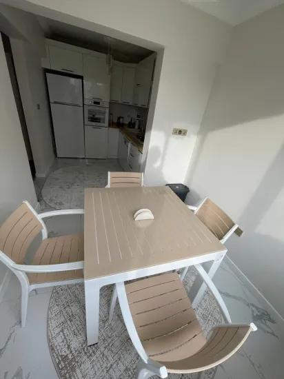 Armutalan Mahallesi A'dan Z'ye Komple Yenilenmiş 2+1 Satılık Daire