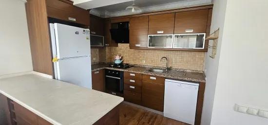 Marmaris Camii Avlu Mahallesi Havuzlu Sitede Lüks 3+1 Kiralık Eşyalı Çatı Dubleksi