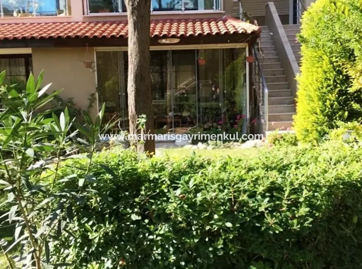 İçmeler Yüzme Havuzlu Süper Lüks Dubleks Daire Site İçerisinde