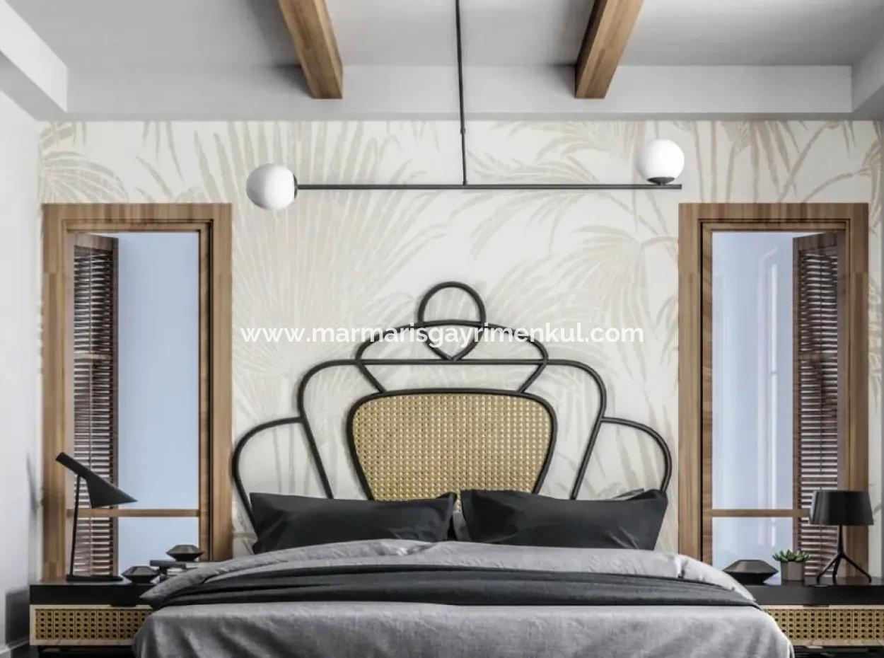 Marmaris,E 15 Km Uzaklıkta Heryere Yakın Tam Müstakil Yüzme Havuzlu Ekolojik Villamız Satılıktır.