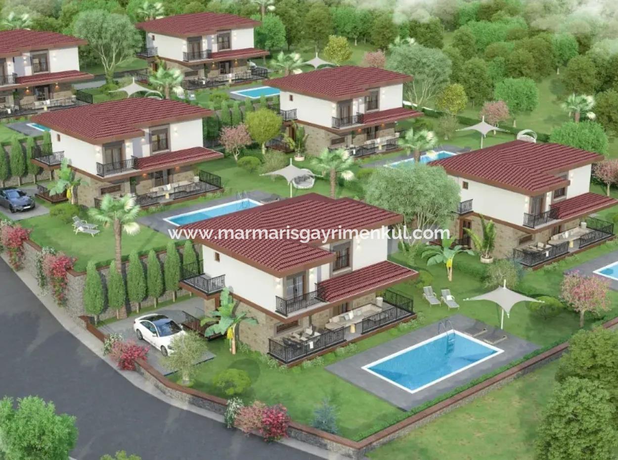 Marmaris Çetibeli Mevkiinde Tam Müstakil Havuzlu 3 Oda 1 Salon Açık Mtufak Satılık Villa 400M2 Arsa İçerisinde