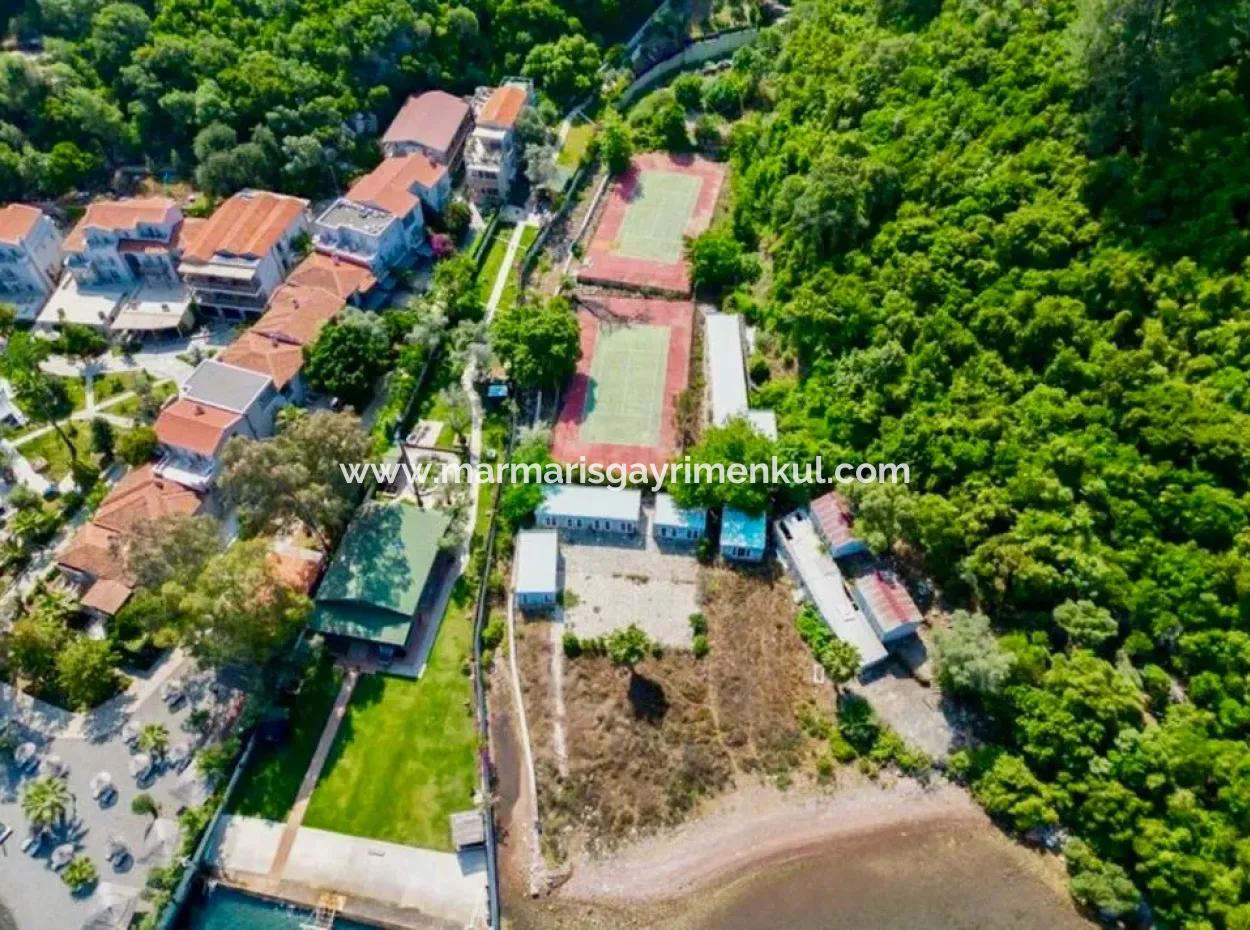 Marmaris Adaköy Mevkiinde Deniz Kenarı Özel Mülk