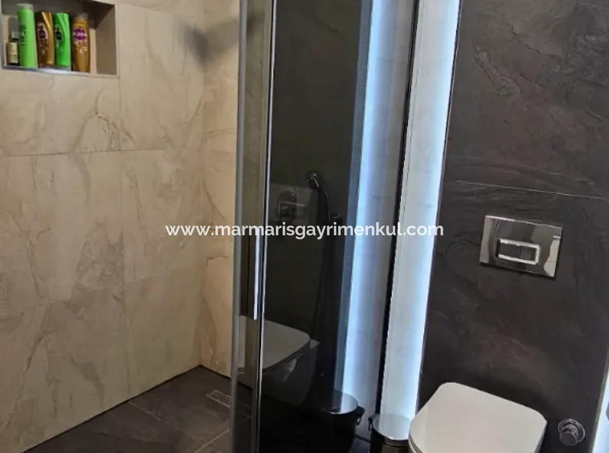 Camiavlu Mahallesi Havuzlu Güvenlikli Sitede 3+1 Satılık Ters Dubleks