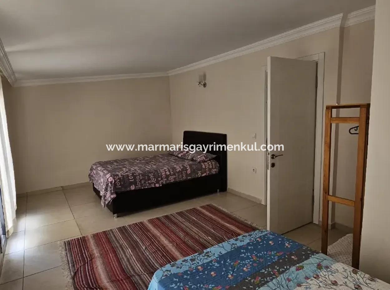 Beldibi Mahallesi 2+1 Ters Dubleks Eşyalı Kiralık Daire