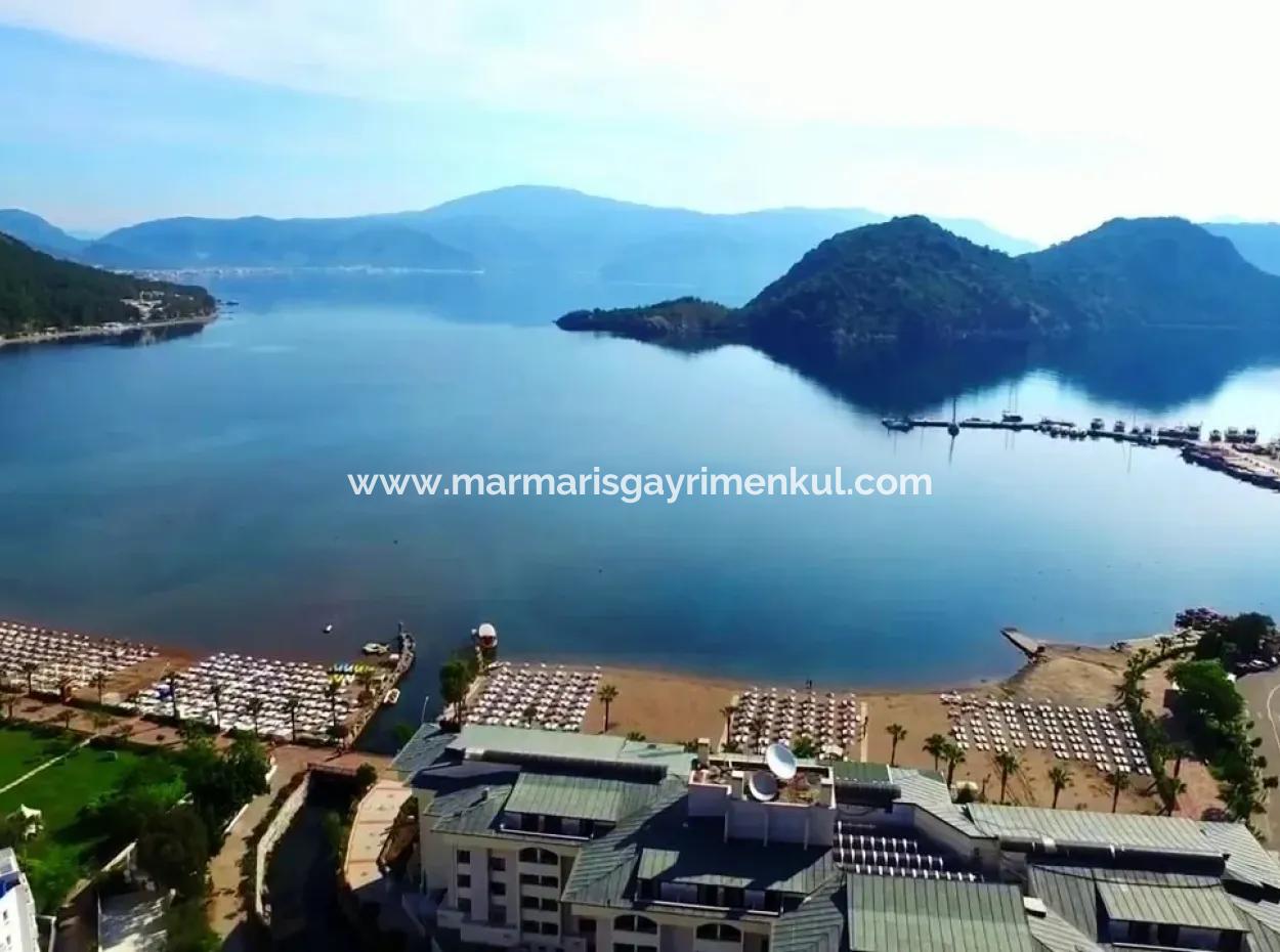 Marmaris Merkezinde Denize Sıfır Satılık 5 Yıldızlı Otel