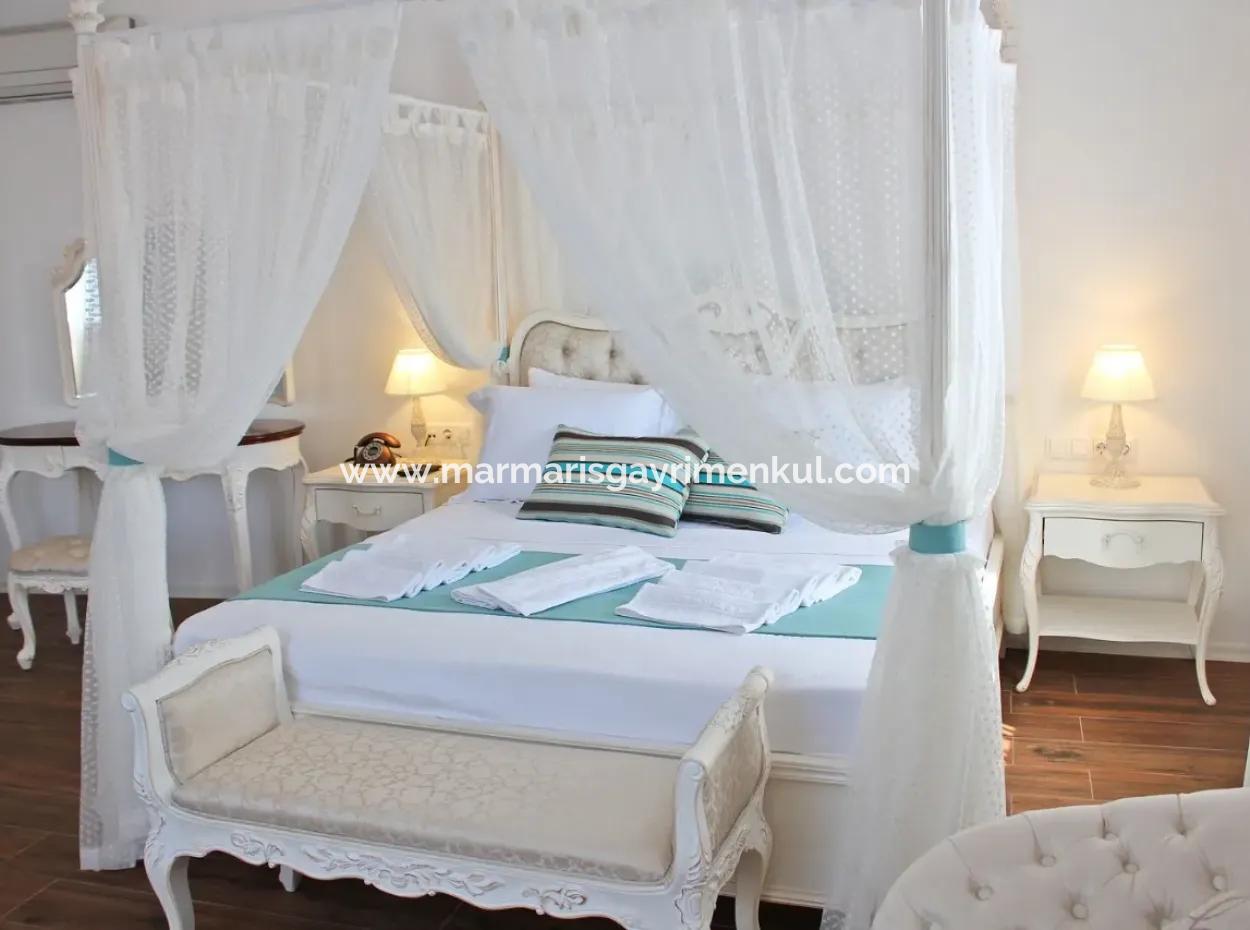 Marmaris,Den 40 Km Uzaklıkta Denize Sıfır Satılık Butik Otel İskelesi Mevcut