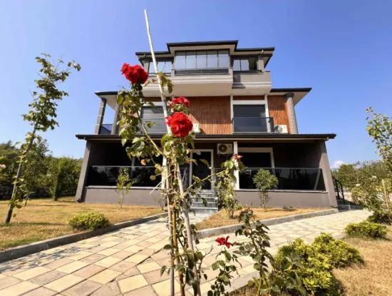 Harika Bir Portföy Marmaris'in Saklı Cennetinde Yatırım Fırsatı: 838M2 Arsa İçerisinde Lüks 5 Adet 2+1 110M2 Daireler Marmaris'e Sadece 15 Km Uzaklıkta,