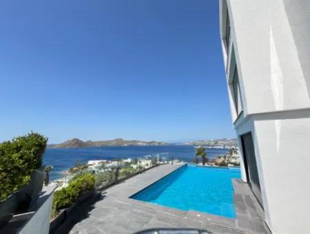 Yalıkavak Marinaya Sadece Bir Kaç Dakika Mesafede Tam Müstakil Villa
